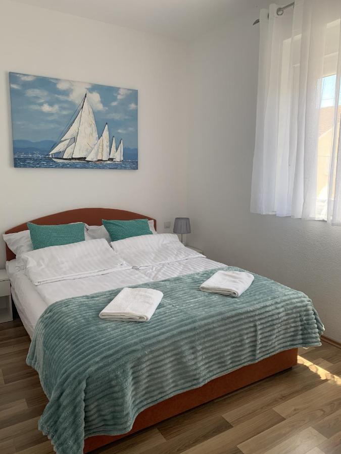 Apartmani Paula Vodice Ngoại thất bức ảnh