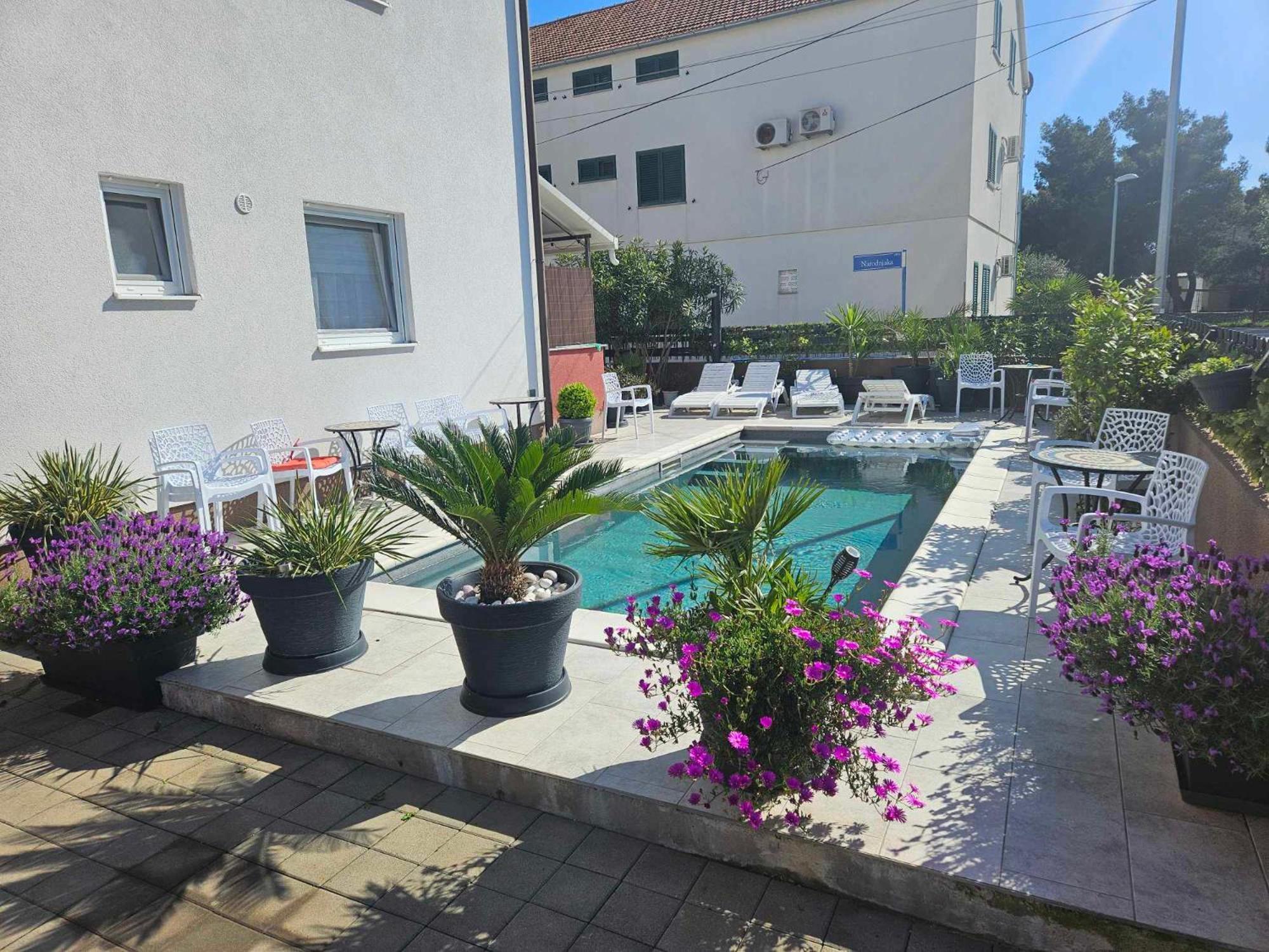 Apartmani Paula Vodice Ngoại thất bức ảnh